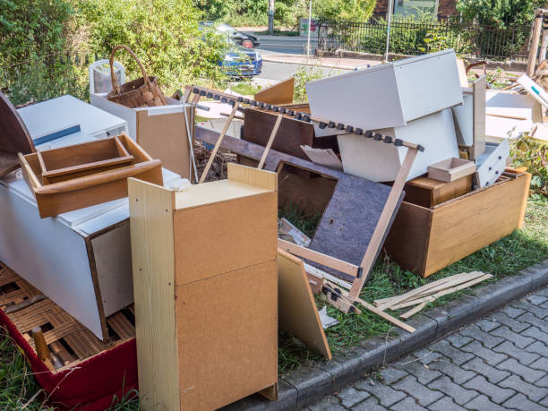 Best Yard Waste Removal  in Belhaven, NC